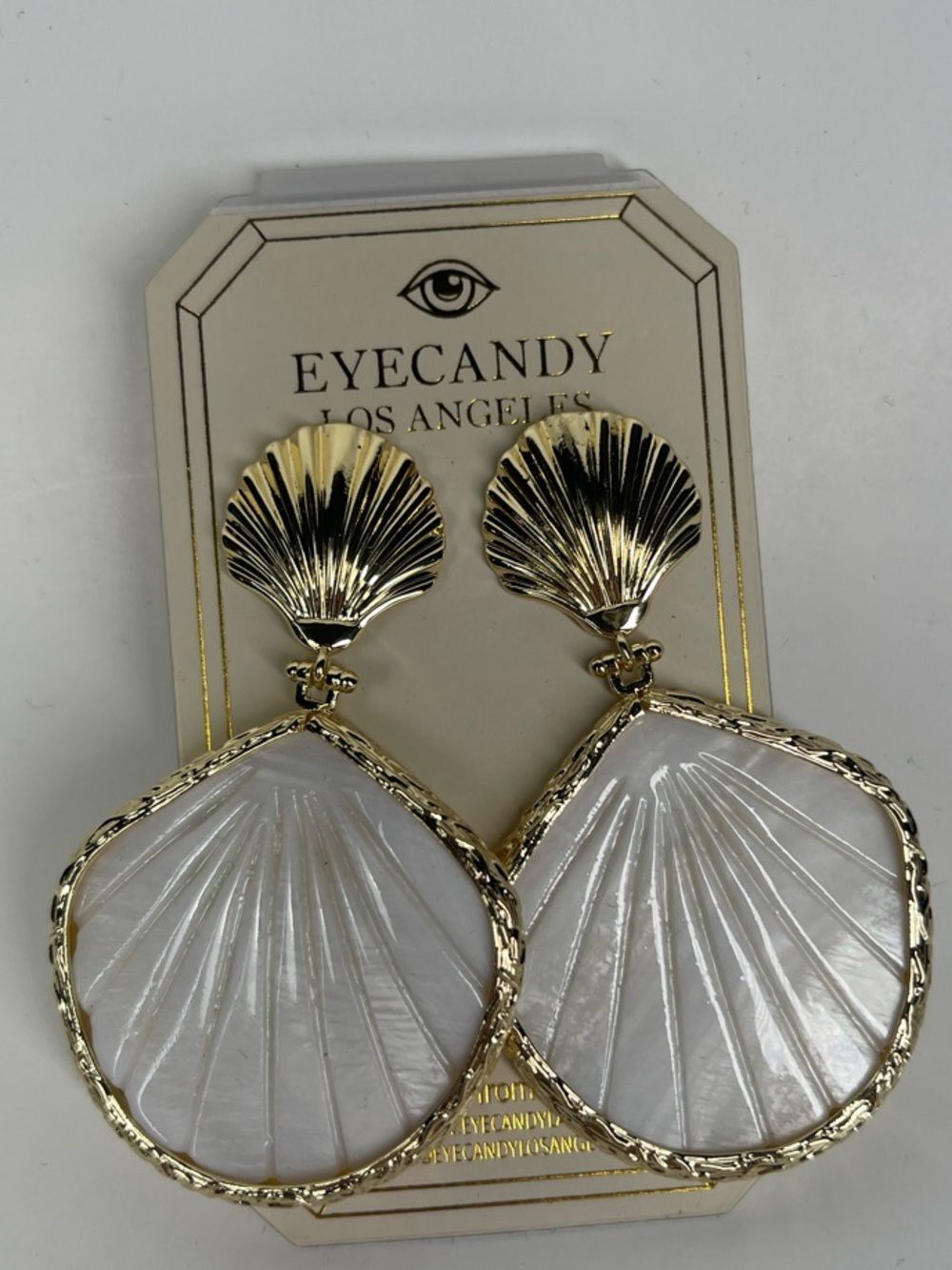 Eyecandy Gold & White Shell Drop Earrings — Elegant Coastal Statement